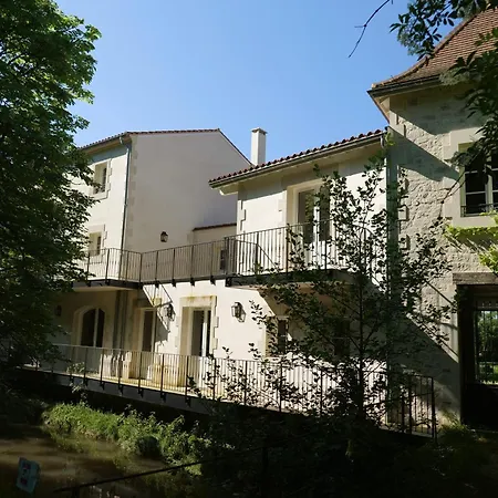 Chateau Le Moulin - Vila *